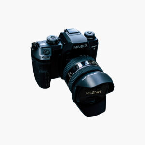 Minolta Dynax 7 35 mm SLR Film Camera + 24-105 mm Lens